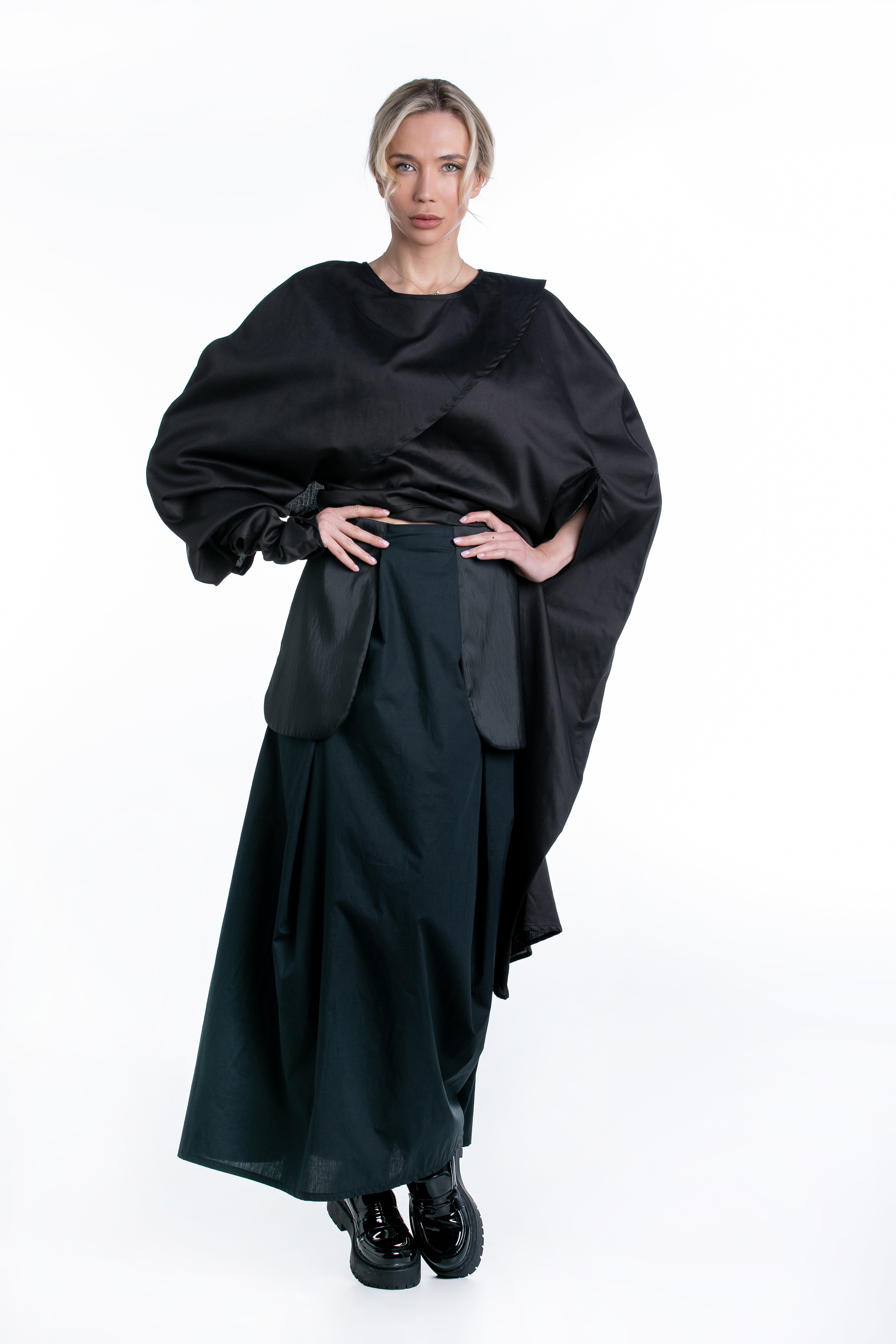Long Women's Skirt with Two Taffeta Pockets