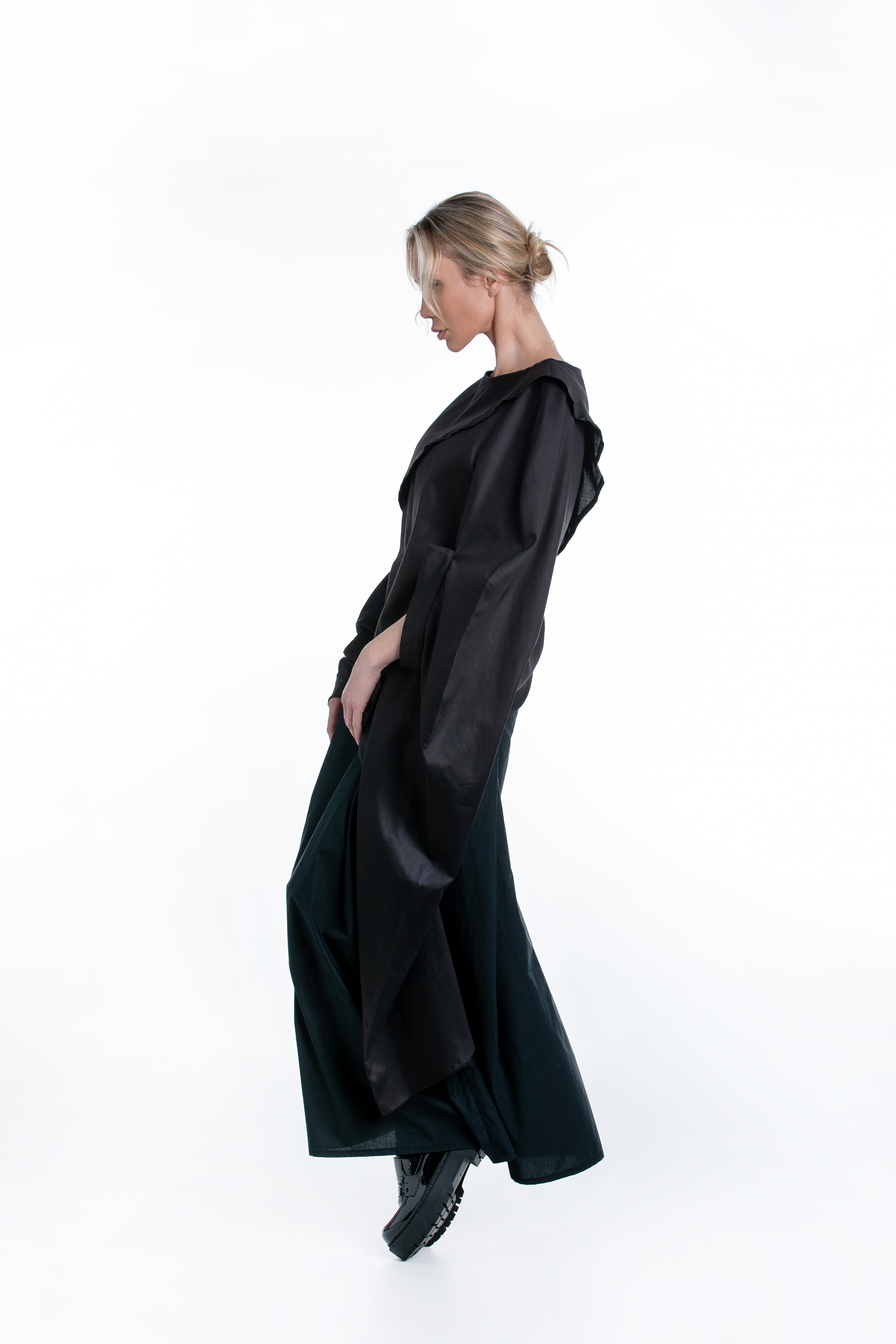 Long Women's Skirt with Two Taffeta Pockets