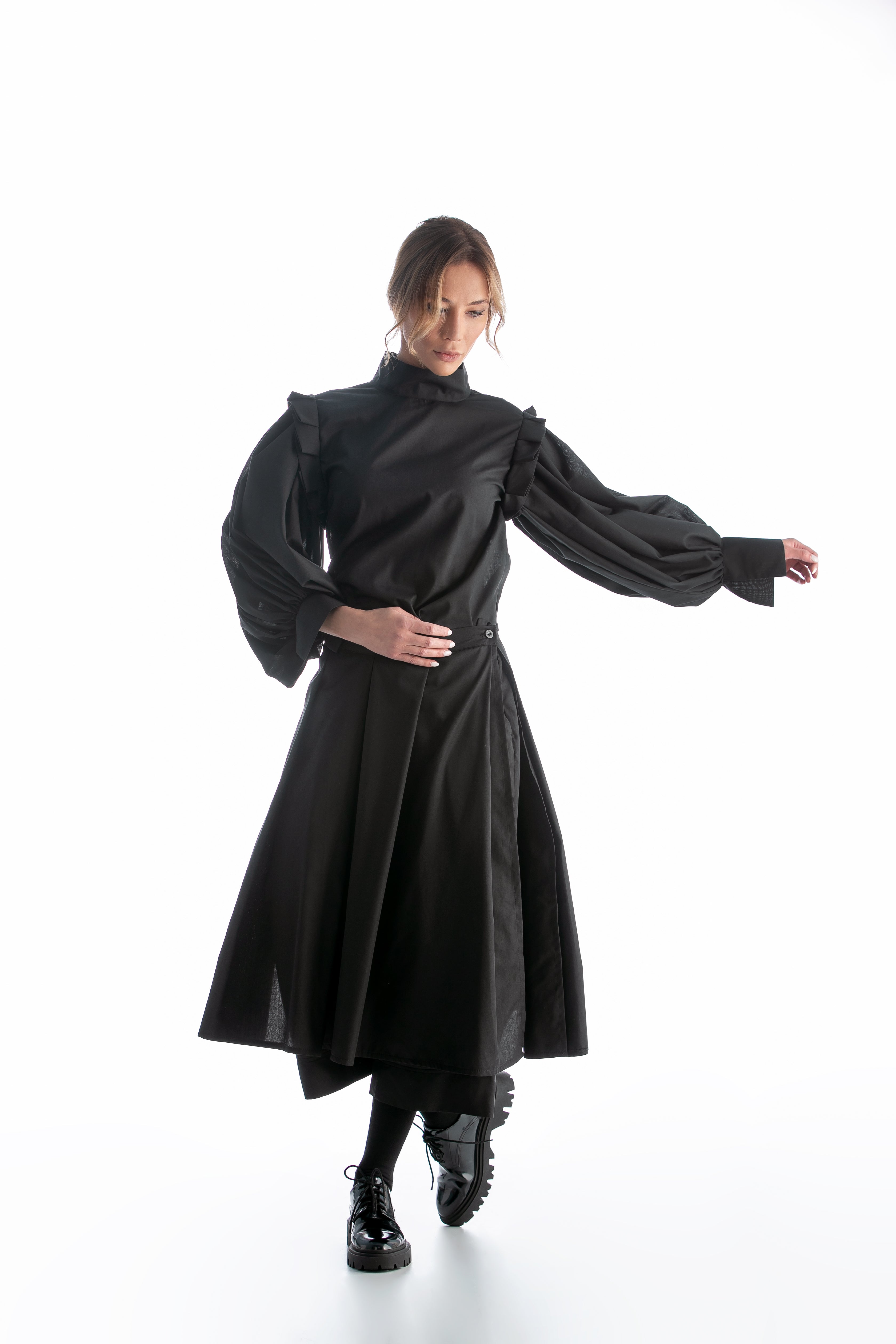 Renaissance Shirt in Black