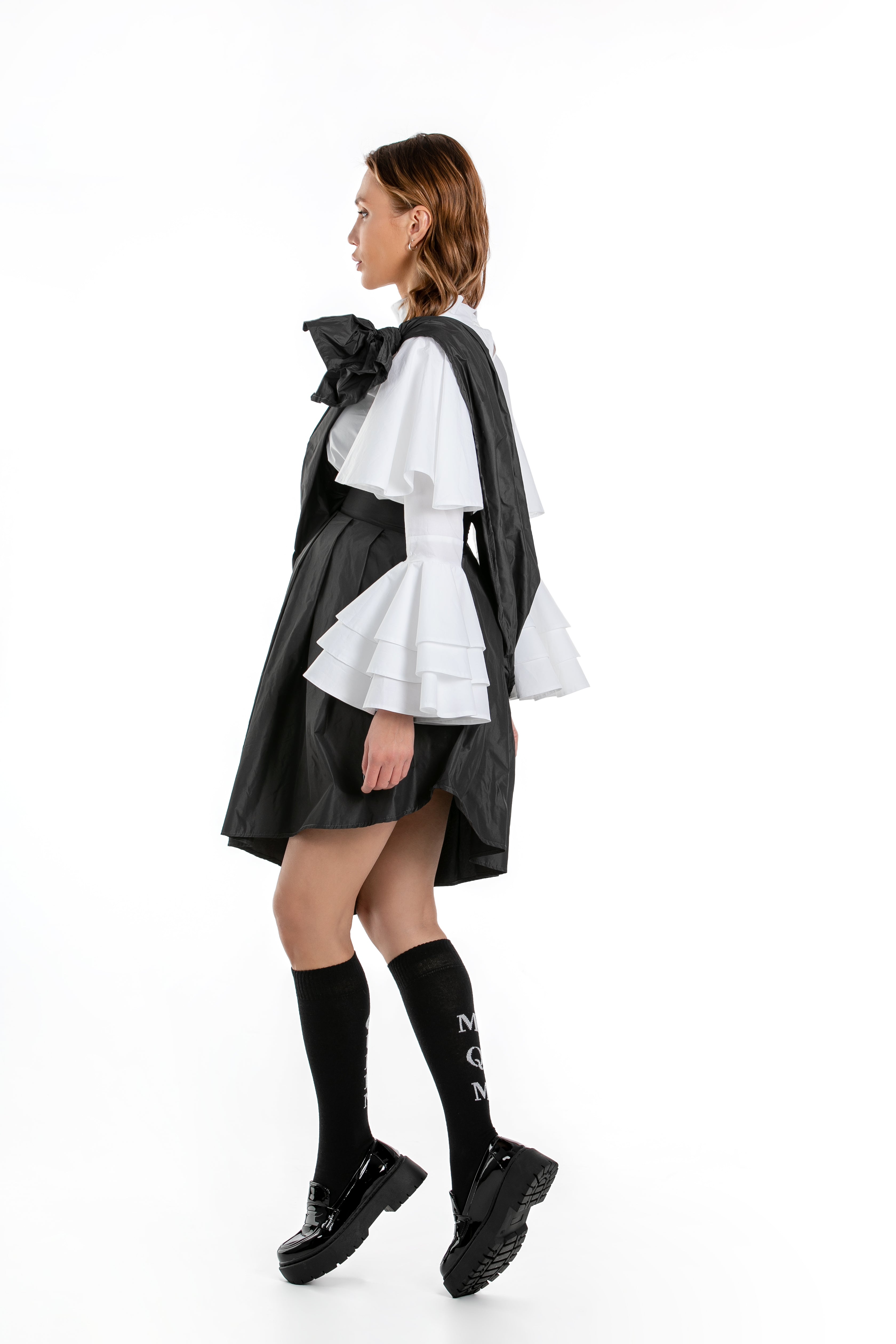 Black Taffeta Skirt With Wide Suspender