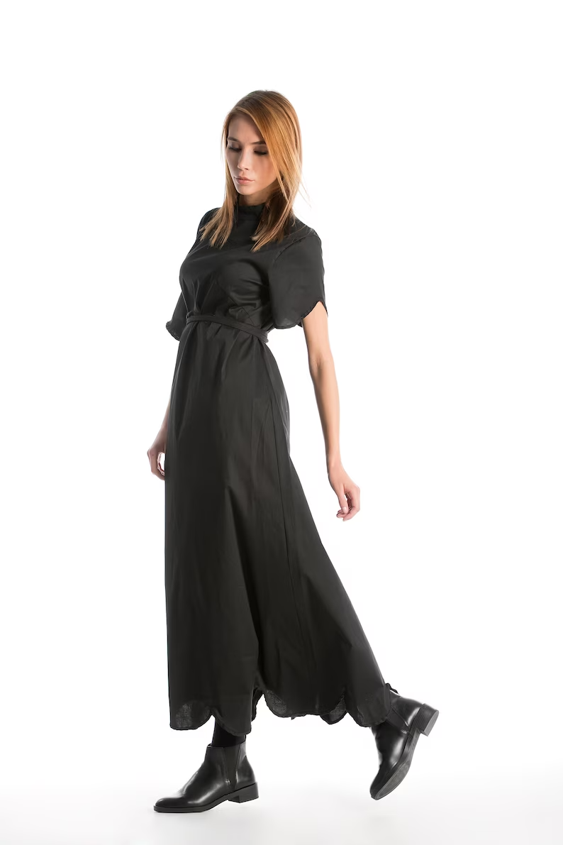 Short Sleeve Black Dress