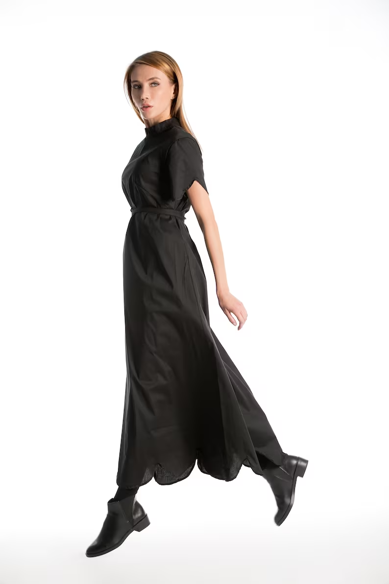 Short Sleeve Black Dress