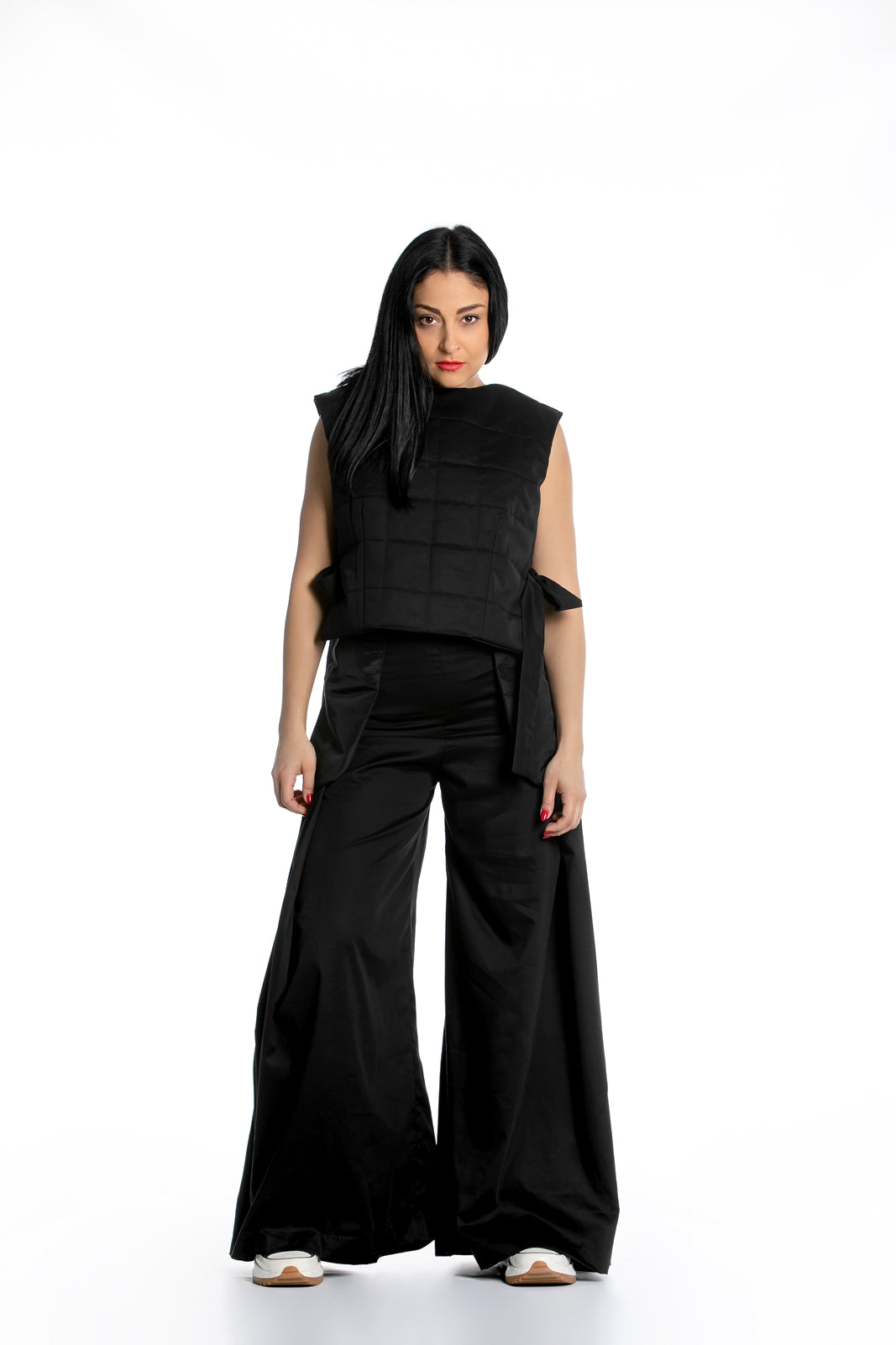 Black Deconstructed Top with Side Ribbons