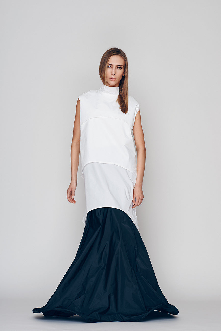 Sleeveless Turtleneck Tunic Shirt