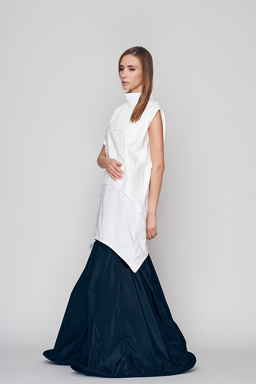Sleeveless Turtleneck Tunic Shirt