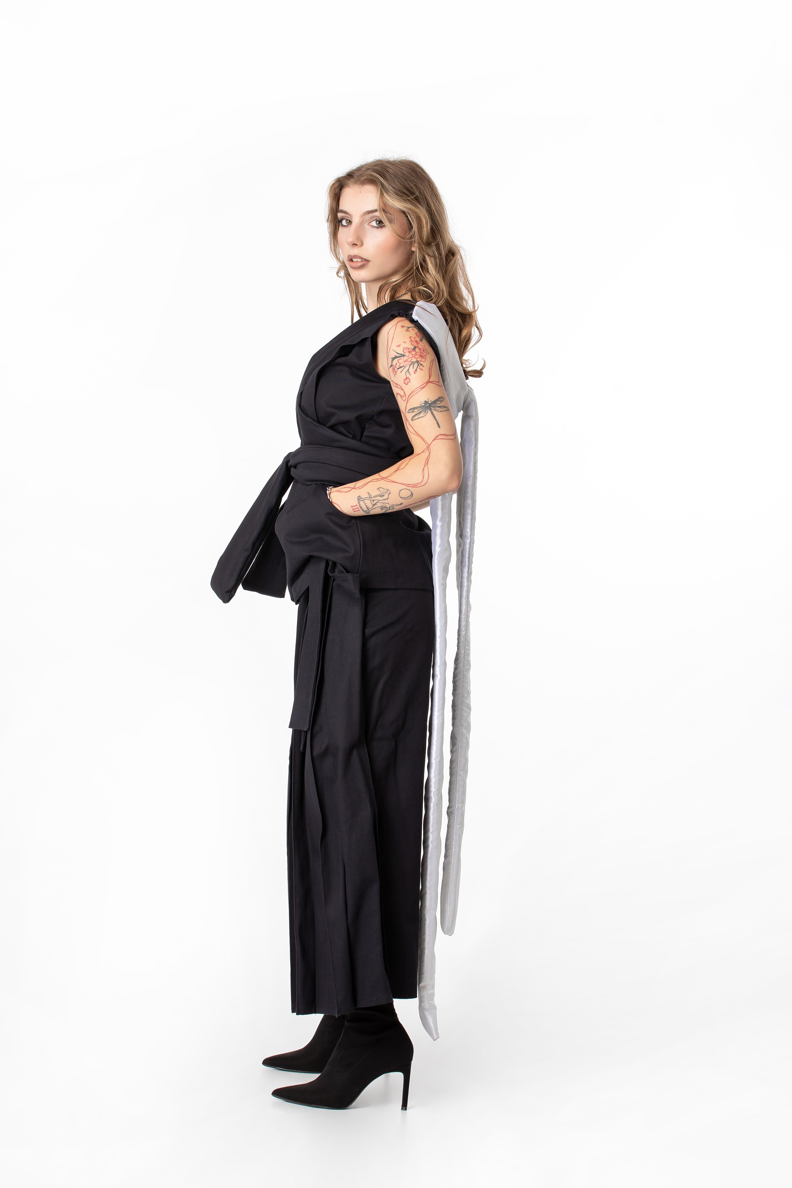 Ribbon Wrap Vest